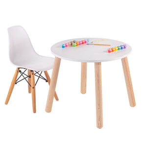 Vista frontal de silla Berlín con mesa redonda