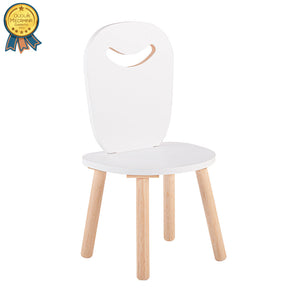 Silla infantil ligera para espacios versátiles