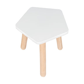 Banquito infantil de madera con forma de pentágono

