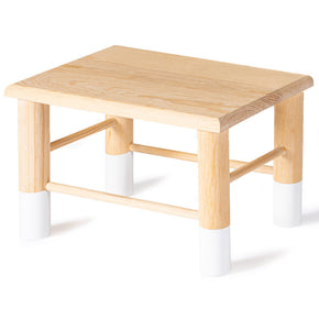 Taburete infantil de madera 

