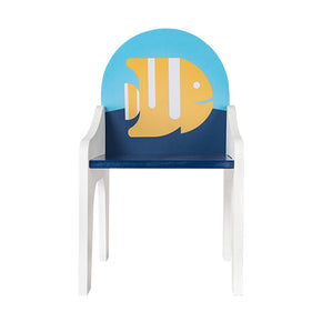 Detalle del respaldo con forma de pez