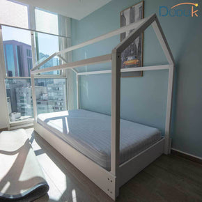 Cama casa Montessori cuadrangular