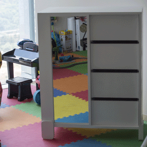 Ropero para niños con  cajones y repisas