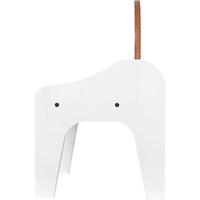 Vista lateral de la silla temática marina